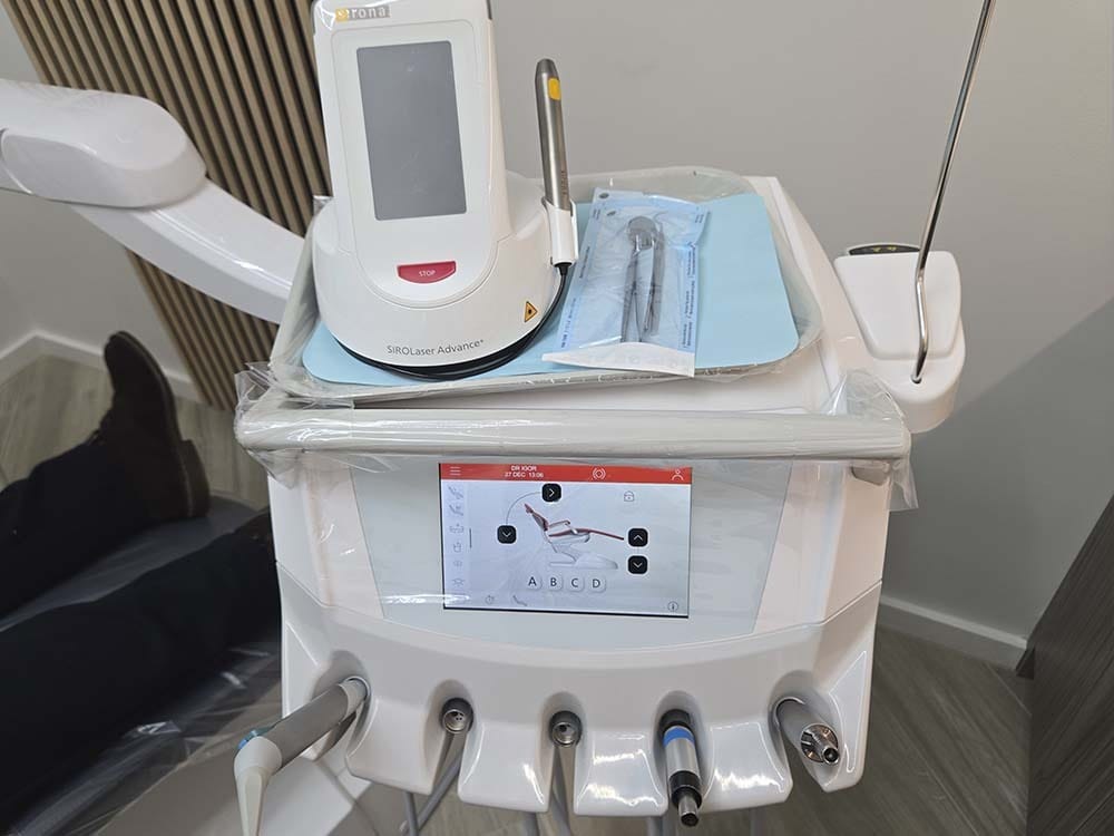 Dental laser technology at VITAdent Brooklyn