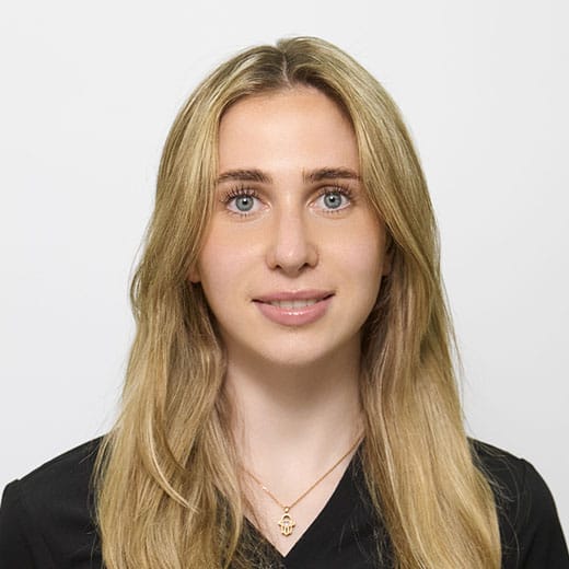 Gabrielle Rubin - Dental Assistant | Vitadent Brooklyn Sheepshead Bay